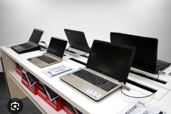 Melayani pembelian peralatan kantor hasil lelang dan penghapusan aset.